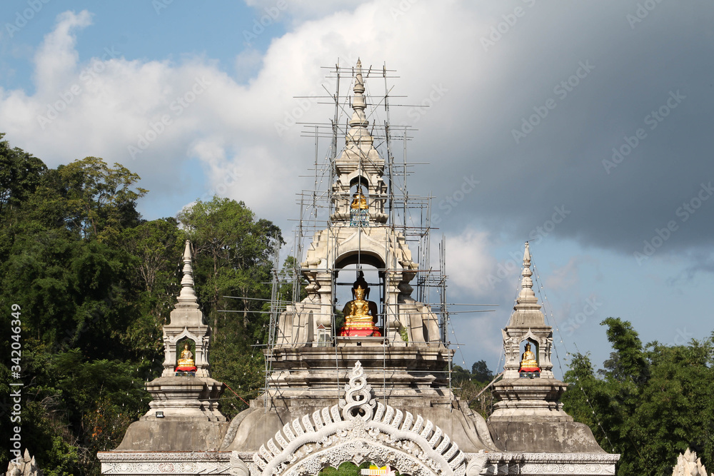 Entrance arch in Wat Phra Buddhabart Si Roy, Mae Rim District, Chiangmai province, Northern Thailand.