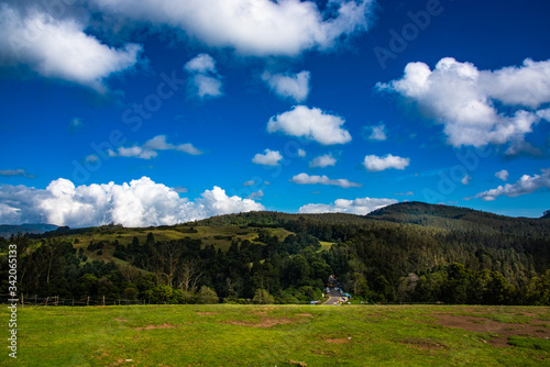 Ooty (short for Udhagamandalam) is a resort town in the Western Ghats mountains, in southern India's Tamil Nadu state. © Alex