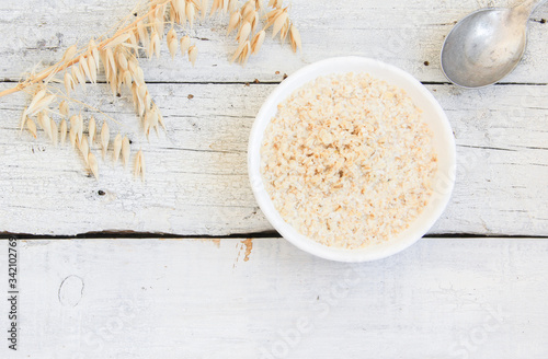 Haferbrei Porridge Haferflocken Hafer Brei Schüssel Schale bowl Flocken Tisch 