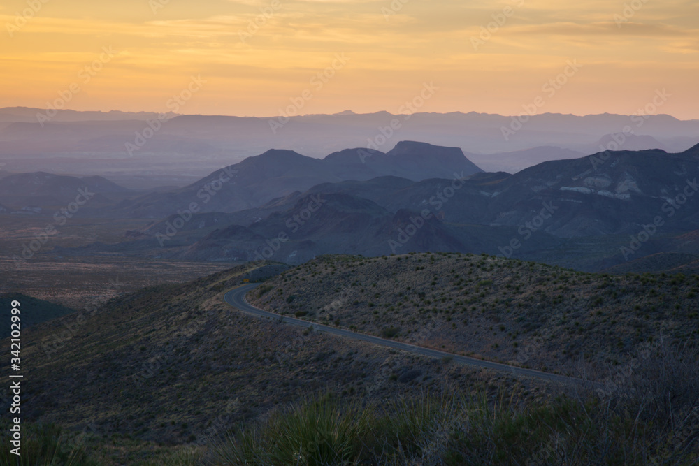 Obraz premium Desert Landscape at sunset