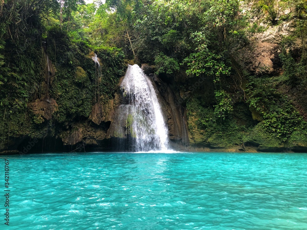 Fototapeta premium waterfall in Philippines 