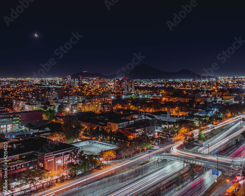 Santiago de Noche © Francisco
