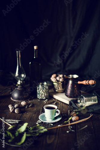 Fototapeta Naklejka Na Ścianę i Meble -  Coffee and nuts on the tabke at home