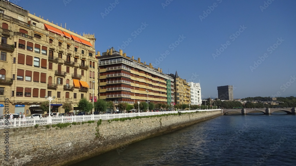 Fototapeta premium San Sebastian is a stunning smart city in northern Spain