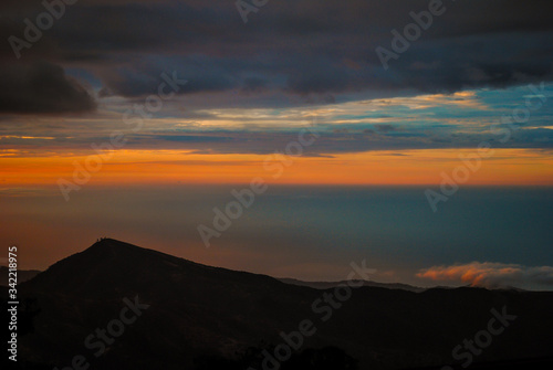 Atardecer en las montañas