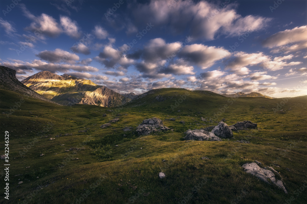 Naklejka premium Area of Lai Da Rims