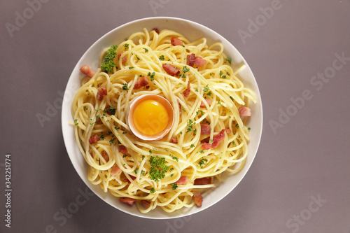 spaghetti carbonara, with egg, cream and cheese