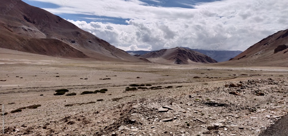 Breathe taking photos of Leh (Switzerland of India), Highest motorable road in the world. Pictures are clicked at an altitude of 17500ft above main sea level. Captured with love in my OnePlus 6.