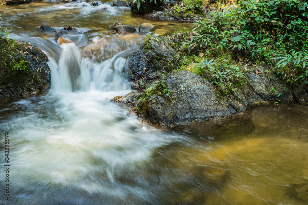 Fototapeta premium Chaeson waterfall natural park of Lampang province, Thailand