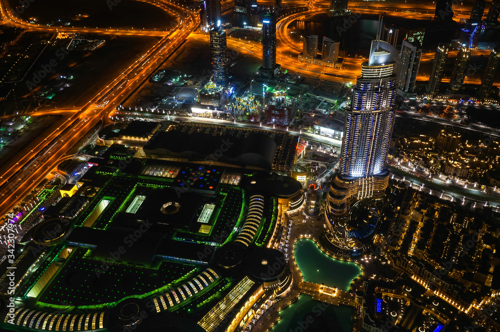 Dubai by night
