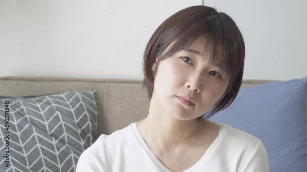 女性 ストレス 不安 考える 女性 ストレス 不安 考える