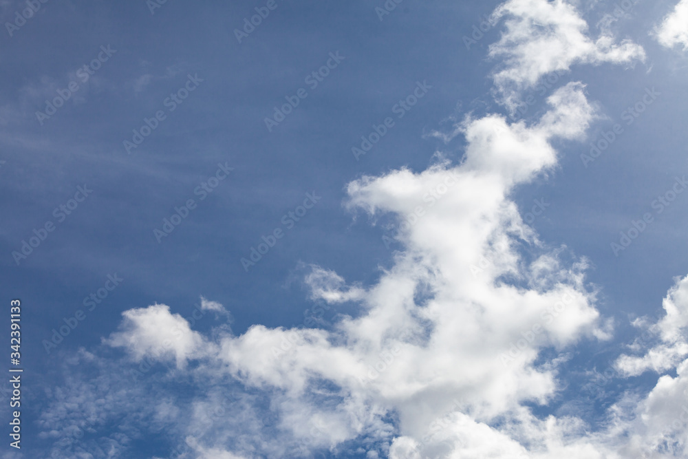 Obraz premium Blue sky background with clouds.