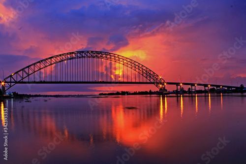 Rumpiang bridge at sunset © Rifki