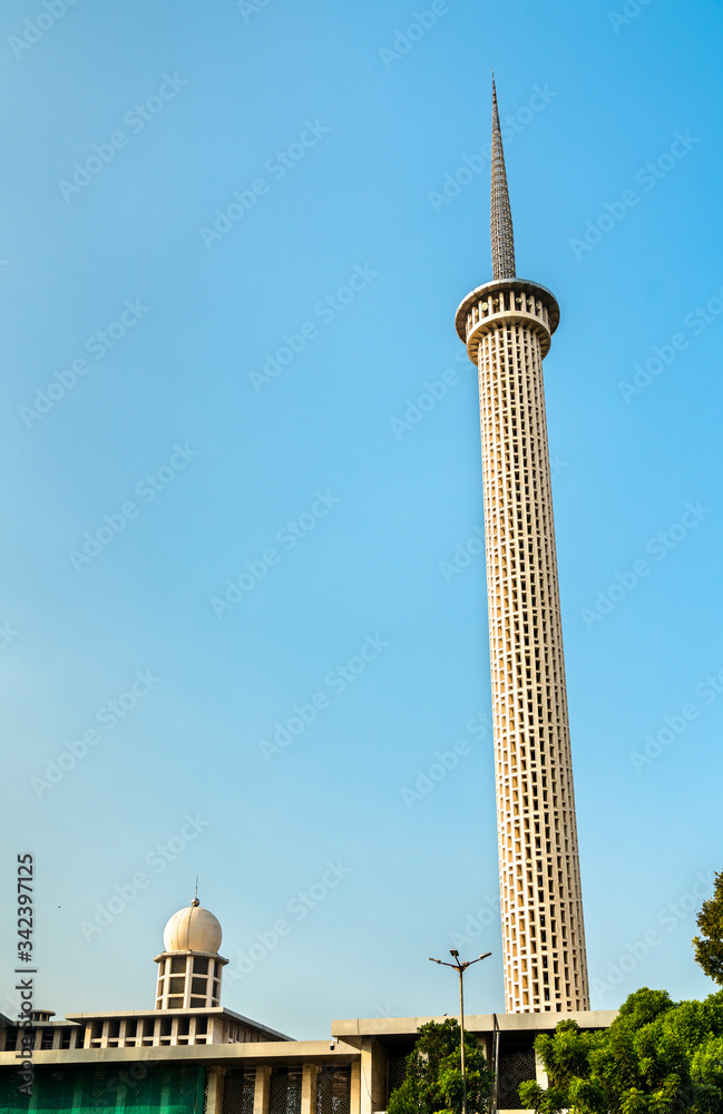 Minaret of Istiqlal Mosque in Jakarta, Indonesia. The largest mosque in Southeast Asia