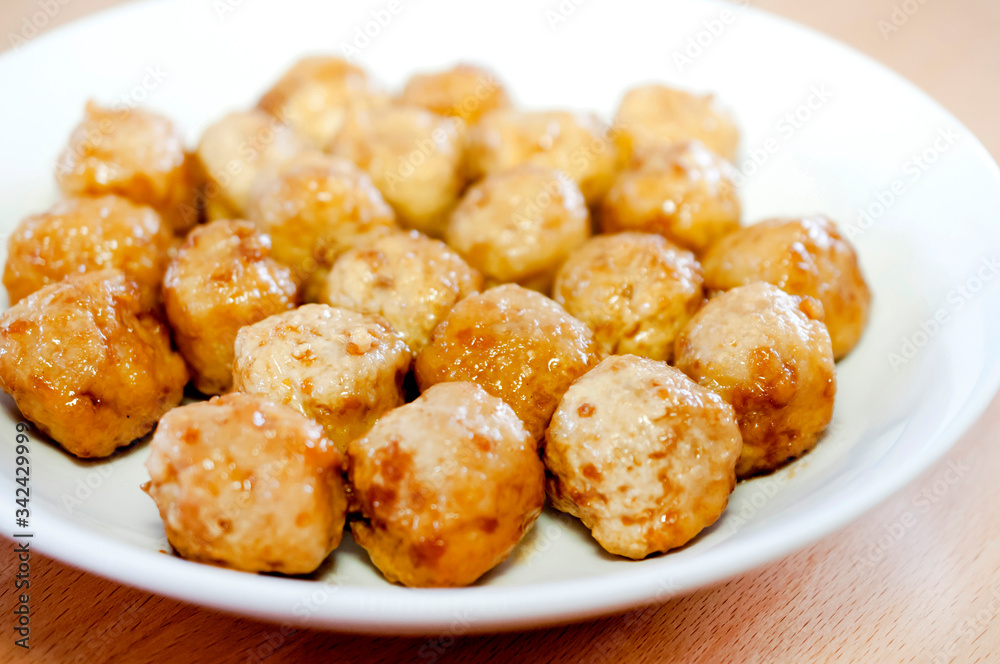 鶏団子の照り焼き 鶏団子の照り焼き