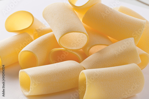 Paccheri di gragnano Pasta di Gragnano - Bronze die - Italian food specialty. Gragnano Pasta, specialty of Italian cuisine, typical of the Amalfi and Sorrento coast and Pompei.