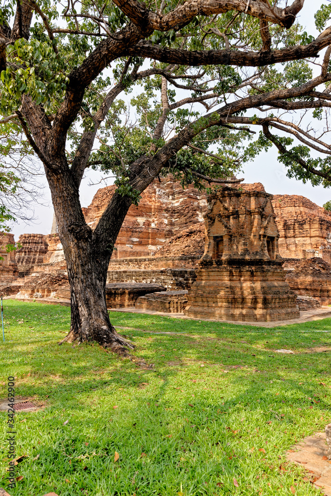 Buddhist temple of Wat Mahathat, Sukhothai - Thailand Buddhist temple of Wat Mahathat, Sukhothai - Thailand