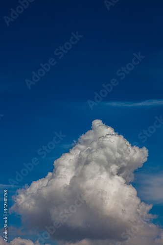 CLOUDS AND BLUE SKY © sergio