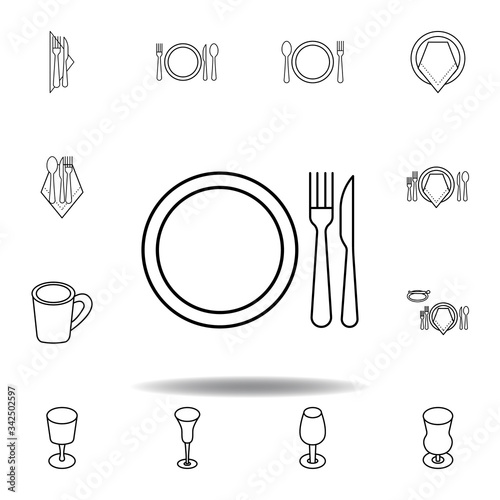 Dinner dish, fork, knife icon. Set can be used for web, logo, mobile app, UI, UX on white background © FIDAN