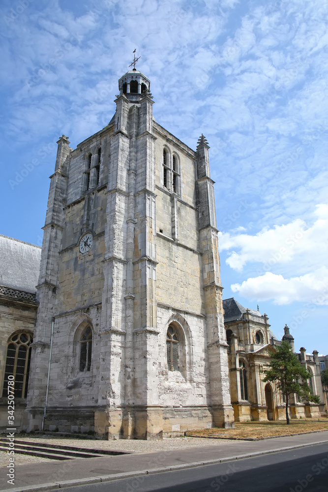 Le Havre Cathedral is a Roman Catholic Baroque church in Le Havre, Normandy, France. is the oldest buildings in central Le Havre to have survived World War II. The belltower dates from around 1520.