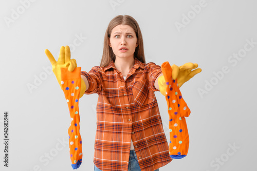 Troubled woman with dirty s...