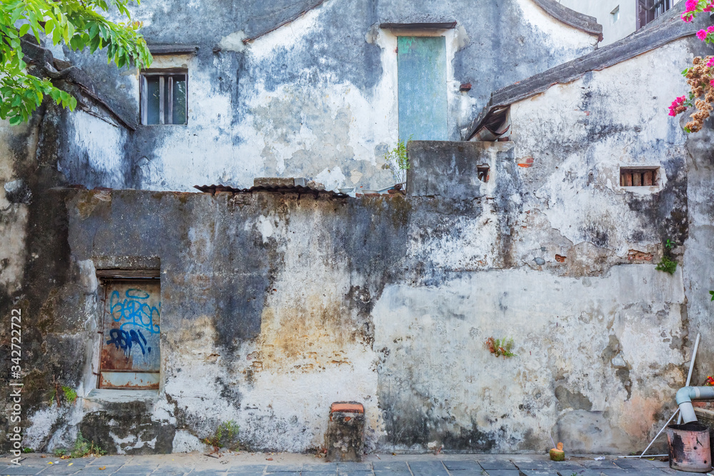 view of Hoi An ancient town, UNESCO world heritage, at Quang Nam province. Vietnam. Hoi An is one of the most popular destinations in Vietnam
view of Hoi An ancient town, UNESCO world heritage, at Quang Nam province. Vietnam. Hoi An is one of the most popular destinations in Vietnam