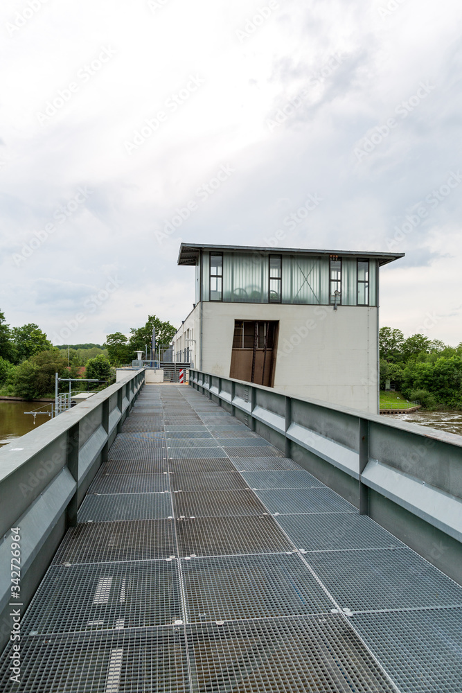 Wehr in Petershagen Lahde, Deutschland