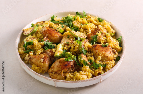 Chicken with zucchini and couscous