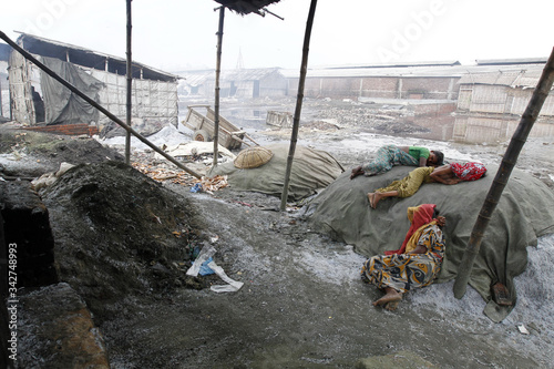 Schilderij op canvas Hazaribagh tannery industry in the capital largely contributes to the pollution of the environment