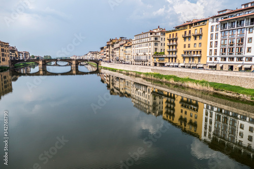 Trinit   Bridge and the Arno river in Florence