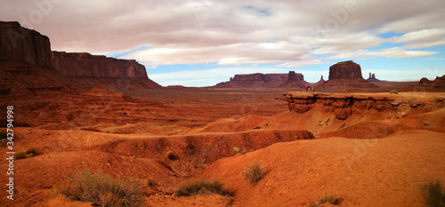Panorama over John Ford's Point in Monument Valley between the US states of Utah and Arizona, USA © Norman
