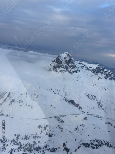Bild vom Rundflug über den vorarlberger Alpen in Oesterreich © Robert