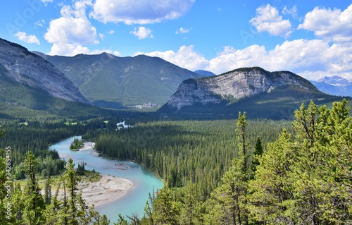 Bow Valley , Banff National Park , Canada 