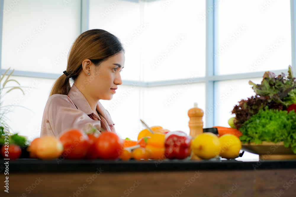 young woman social media influencer teaching cooking Vegan food online vlog on video recording streaming young woman social media influencer teaching cooking Vegan food online vlog on video recording streaming