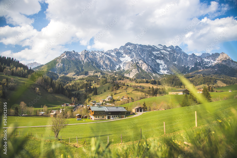 Fototapeta premium Idyllic Alpine Mountain Range: Hochkönig mountain in Salzburg, Austria