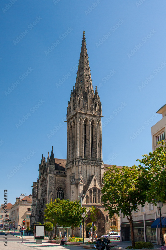 Kathedrale St-Pierre in Caen in der Normandie in Frankreich Kathedrale St-Pierre in Caen in der Normandie in Frankreich