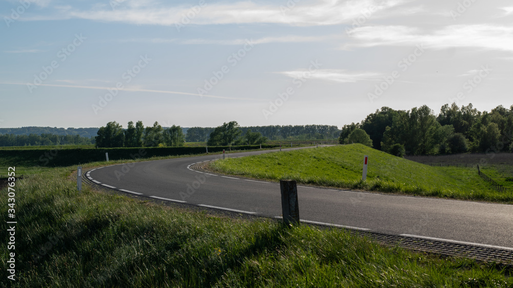Fototapeta premium The Duffeltdijk in Dutch polder landscape