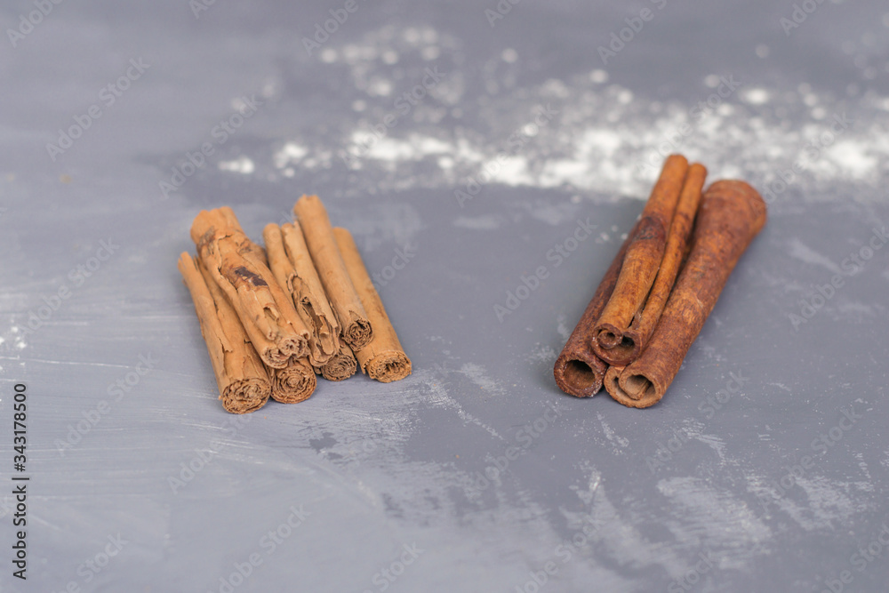 Foto Stock Chinese cassia originated from China and ceylon cinnamon