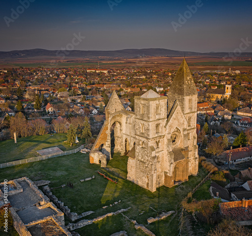 ZSÁMBÉK, HUNGARY - 5 APRIL,...