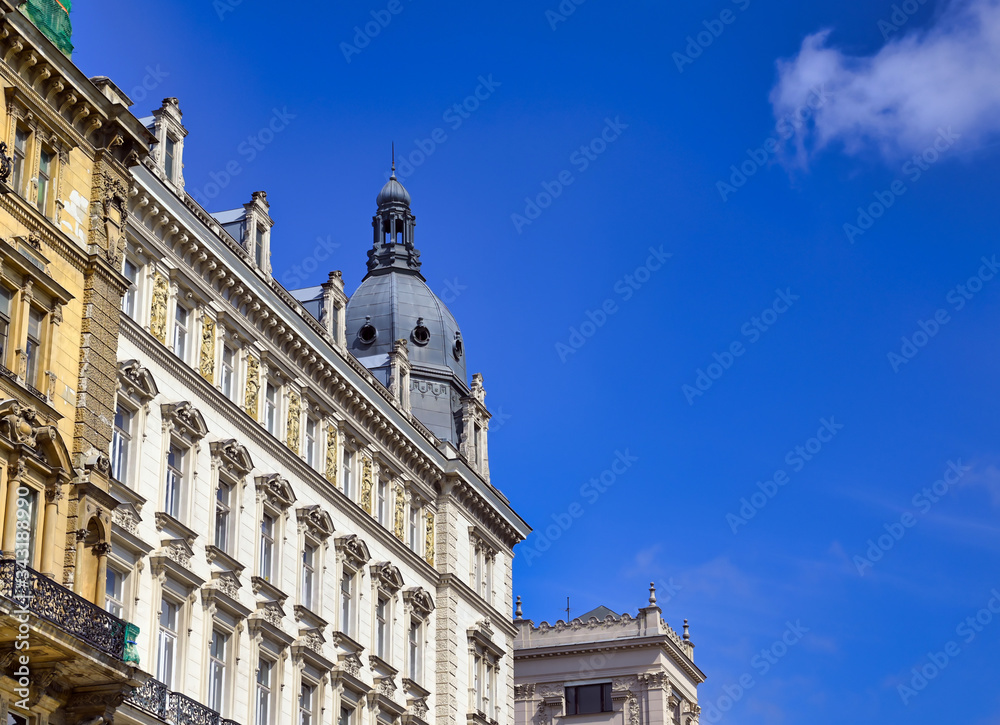 Naklejka premium Architecture along the streets of Vienna, Austria on a sunny day.