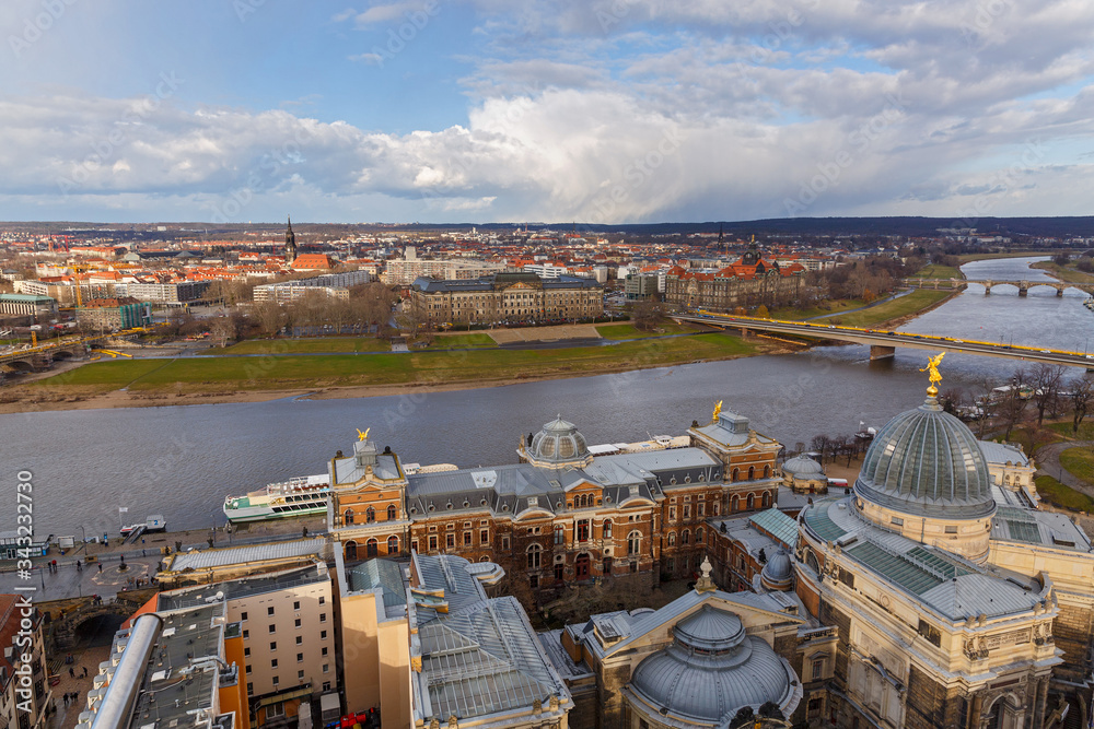 Obraz premium Dresden. Areal view to the river