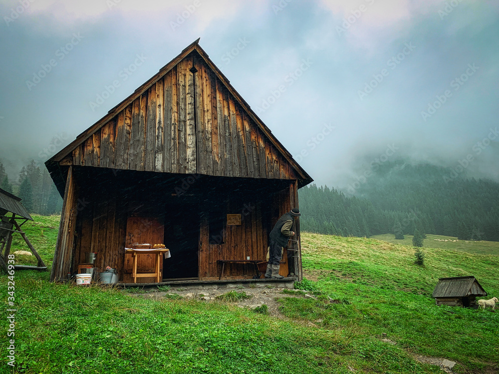 Obraz premium Typical house of the Tatra mountains, Poland.