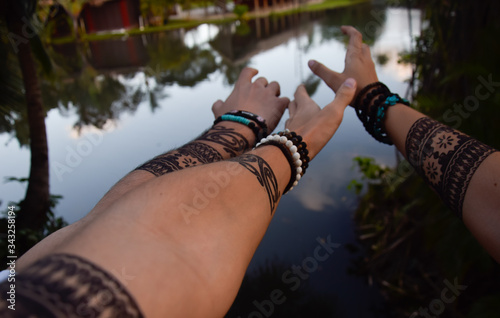 Hawaii Tattoos Hands Water