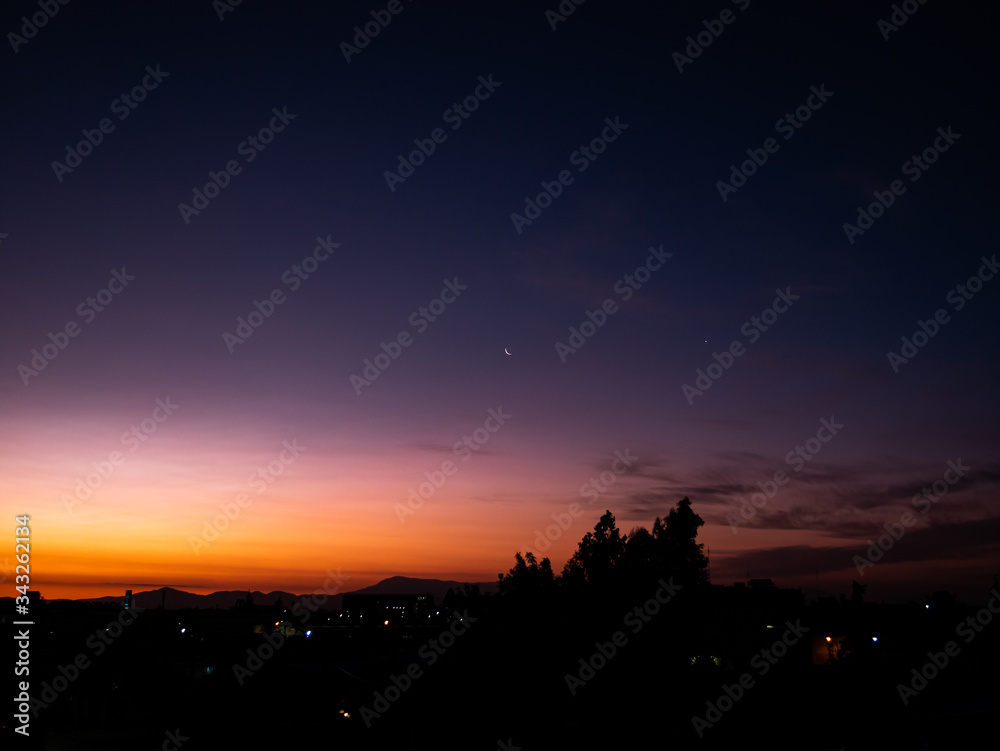 Atardecer con luna Atardecer con luna
