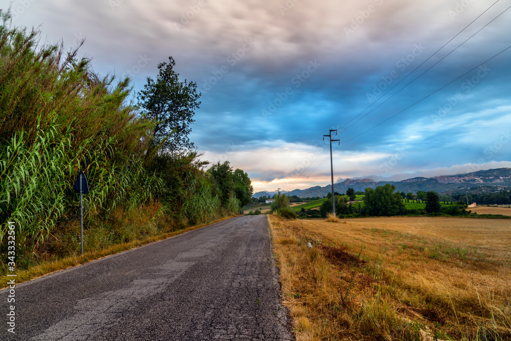 Alba di campagna