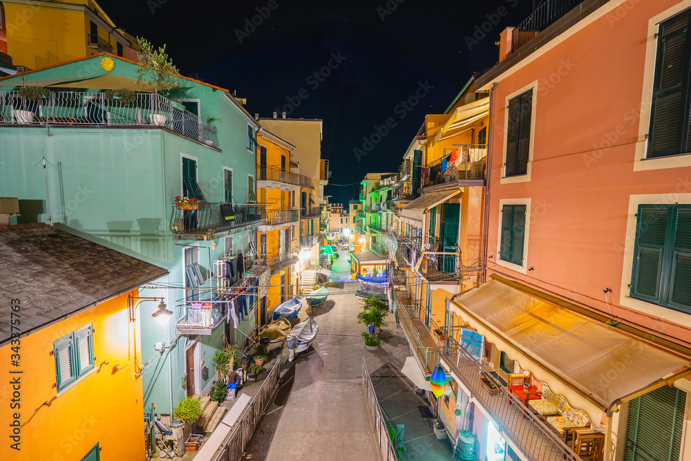 Obraz premium Cityscape. Old street at night. Manarola, Italy.