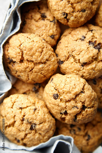 Oatmeal cookies with chocolate crumb