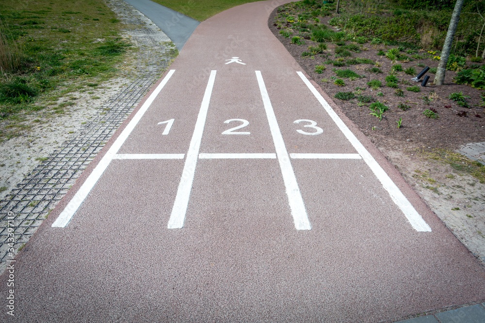 Obraz premium A running lane on the street. with 1 2 and 3
