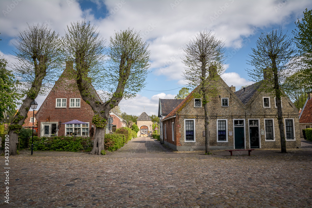 bourtange centre, old houses and in the back a gate
