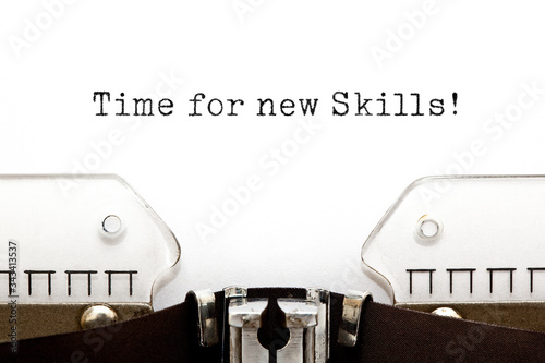 Fotografia Time For New Skills Typewriter Concept